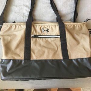 ❤️sold❤️underarmour tote duffle